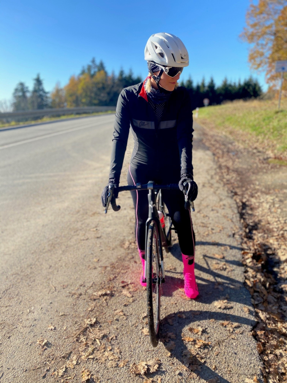 Pantaloni de dama cu bretele si bazon Force Reflex Line negru/roz S [4]