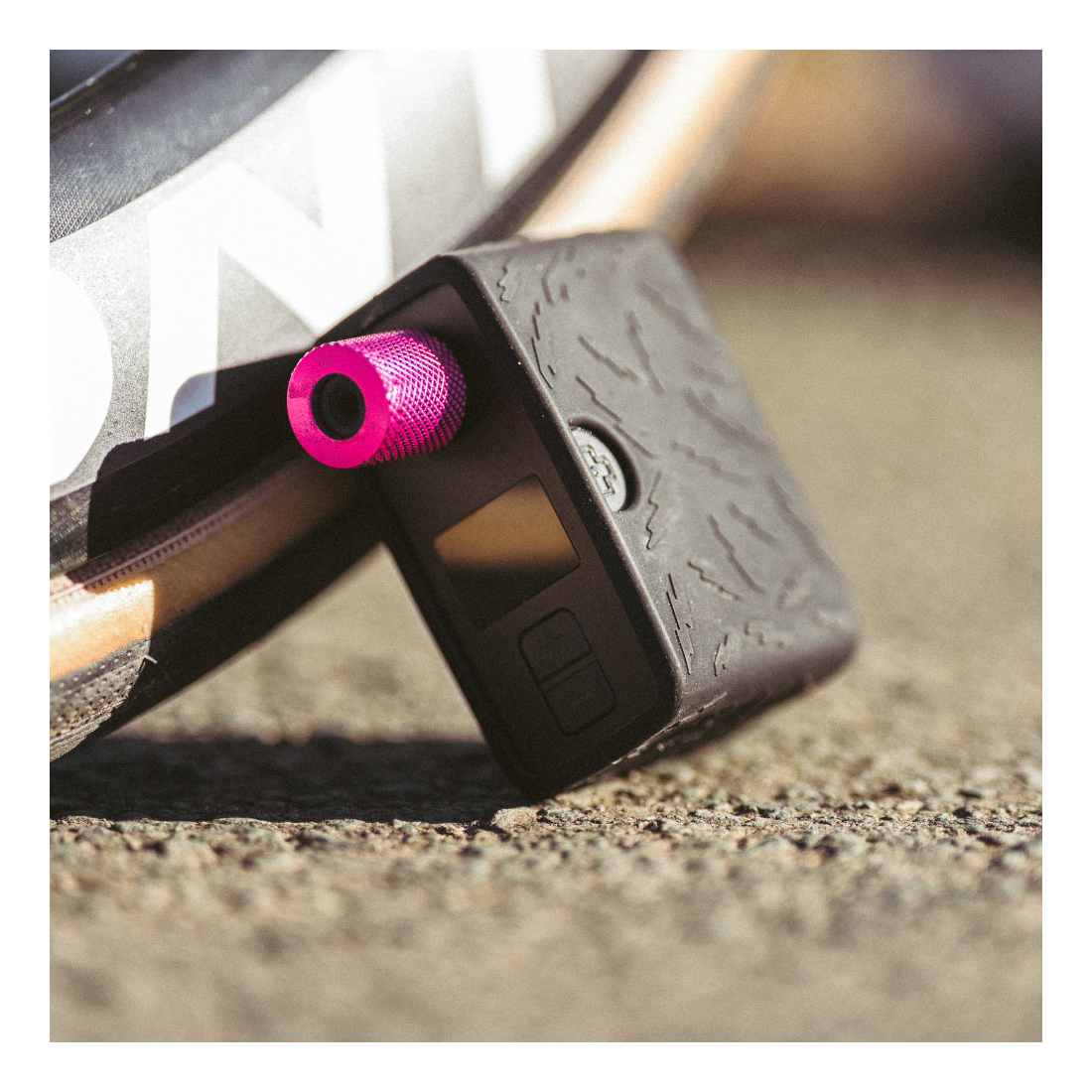 Pompa Muc-Off AirMach Pro Electric Mini Inflator [4]