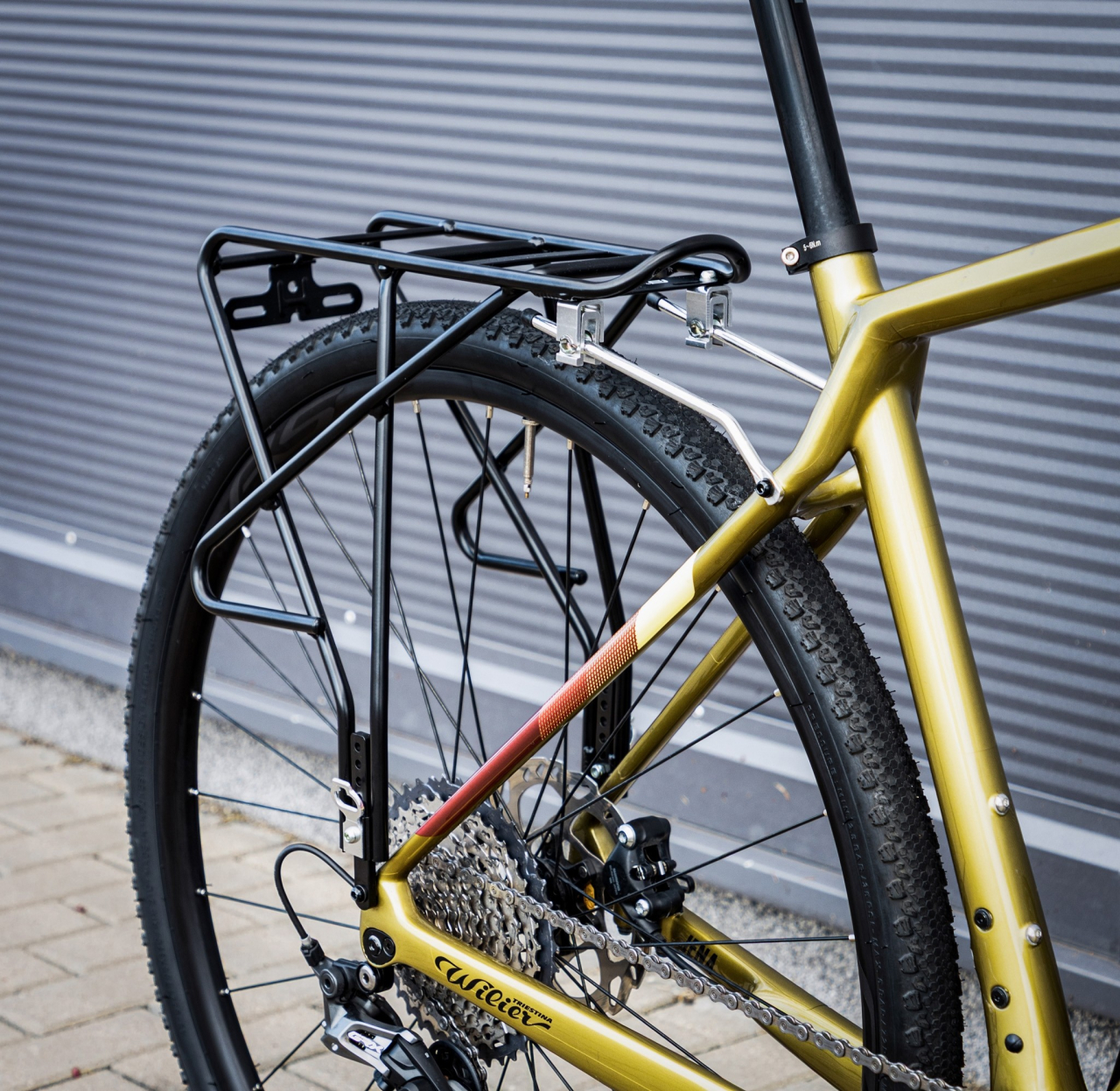 Portbagaj Force 26-29 fara arc Negru [4]