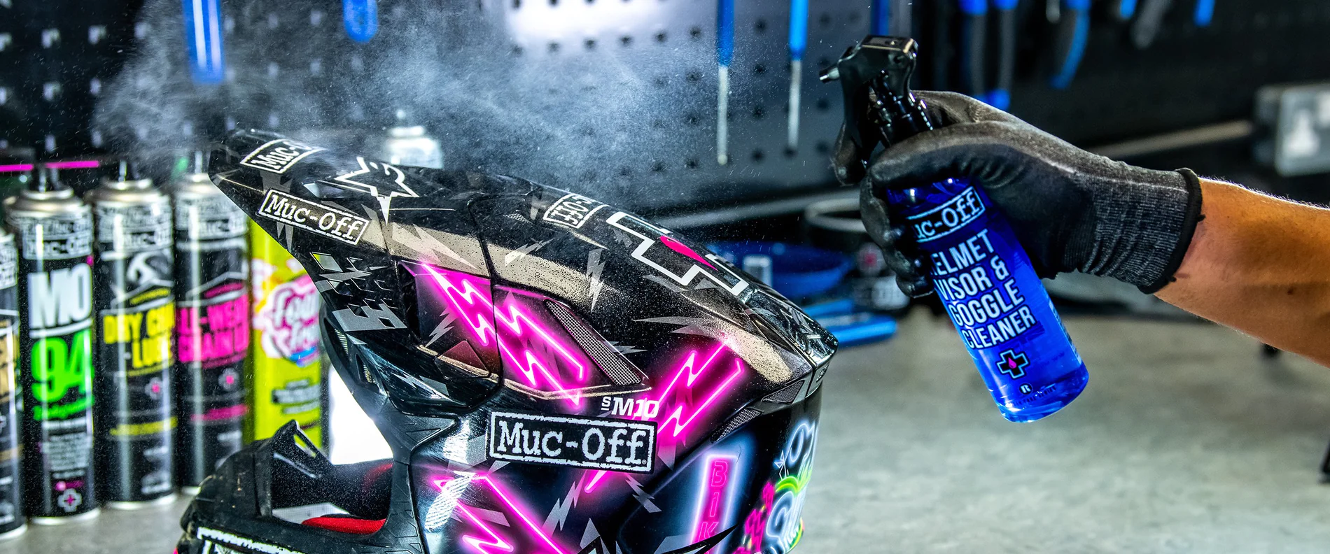 Spray Muc-Off Helmet Visor & Goggle Cleaner [2]