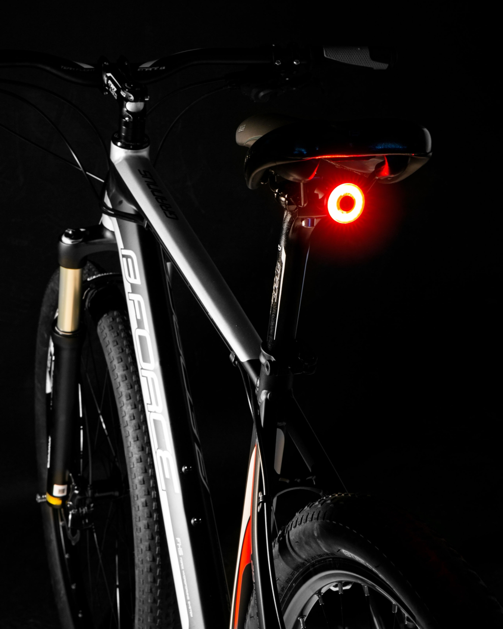 Stop spate Force Glitz 20LM, 20 leduri, USB [4]