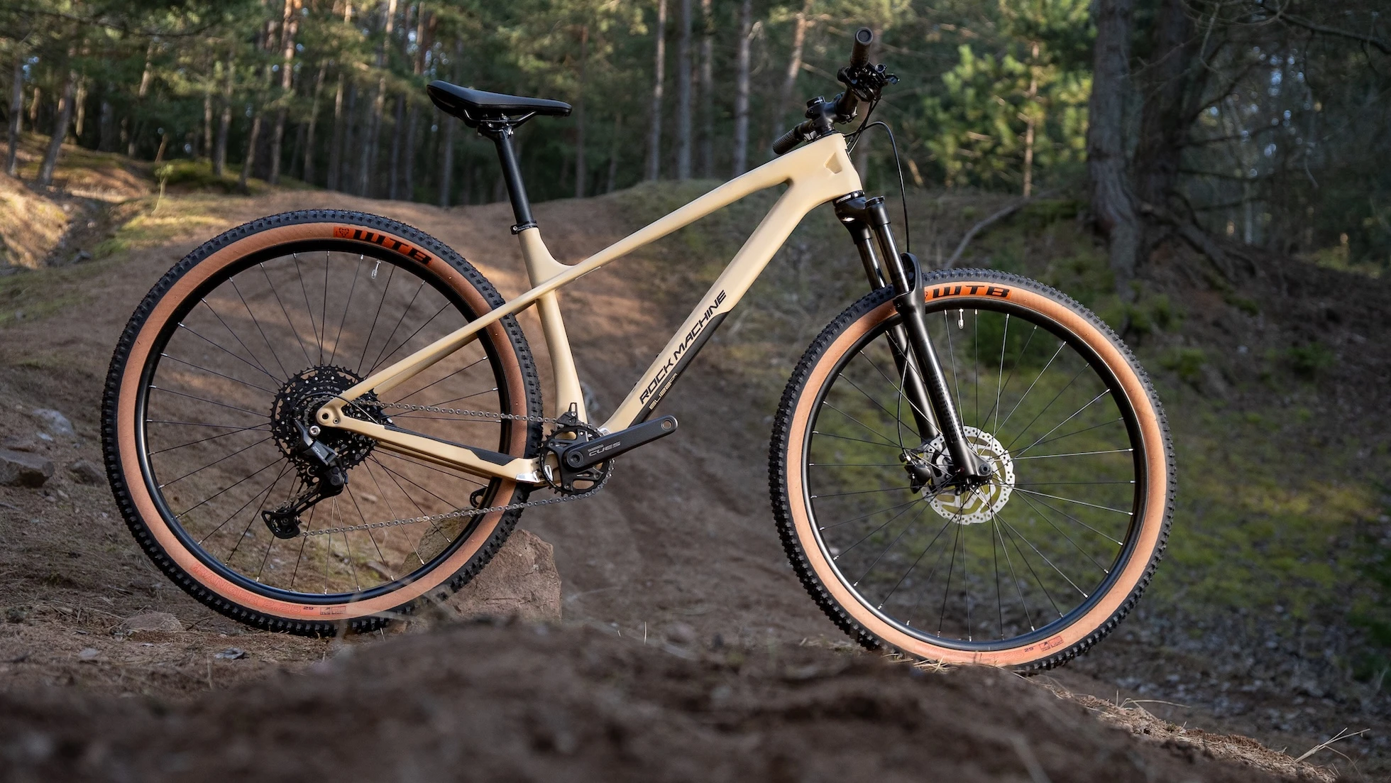 Bicicleta Rock Machine Blizz CR 30 29" Matte Sand, 48cm (19", L) [1]