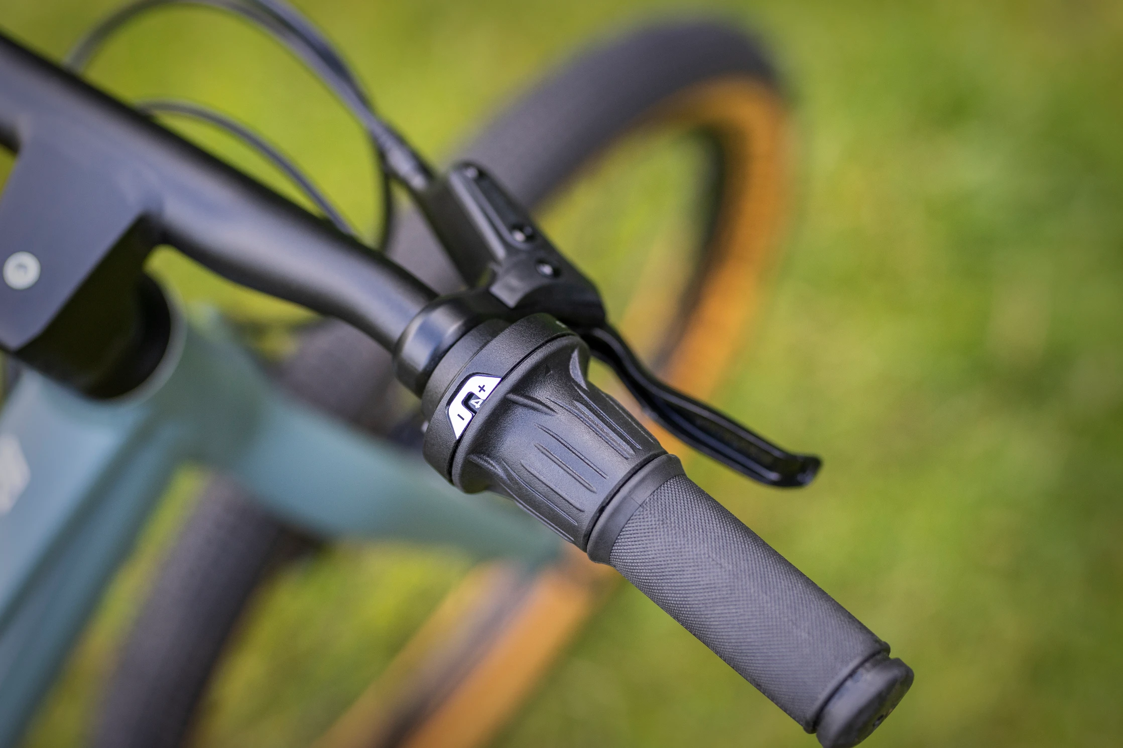 Bicicleta Superior FLY 20 DB Matte Trooper Green/Hologram Chrome [3]