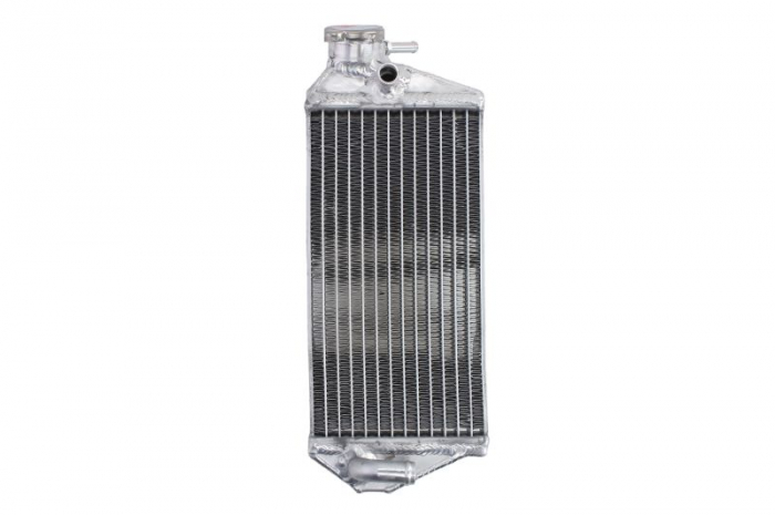 Radiator L se potriveste: gaze de gaz EC 125 2013-2015