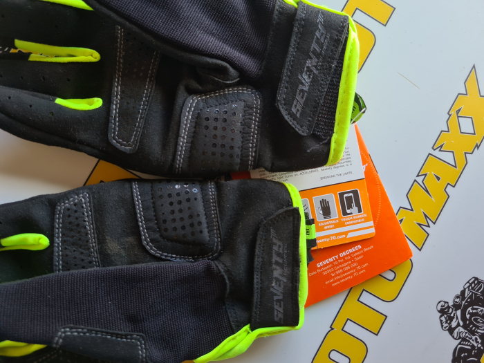 GLOVER SEVENTY BLACK GREEN [2]