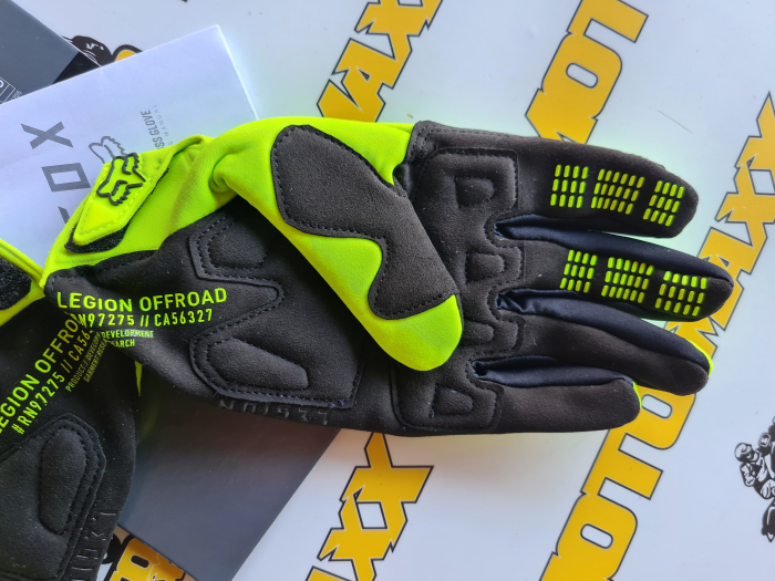 LEGION THERMO GLOVE [2]