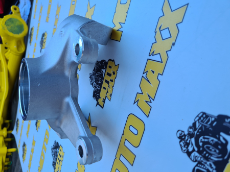FUZETA DREAPTA MAVERIC  X3 - RH KNUCKLE [3]