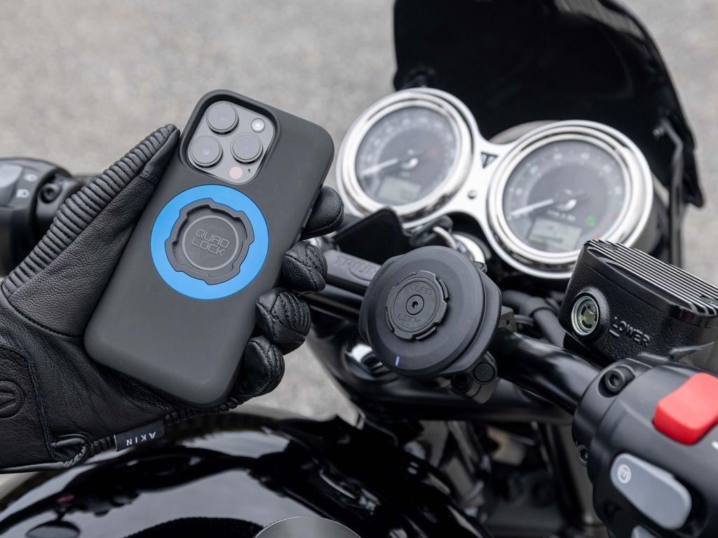 Suport telefon Quad Lock cu incarcare wireless [2]