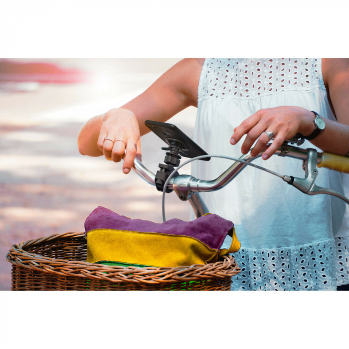 Adaptor universal pentru carcase de telefon cu adeziv [14]