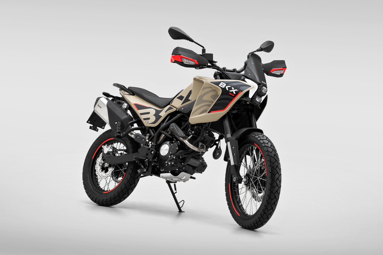 Benelli BKX 125 [5]