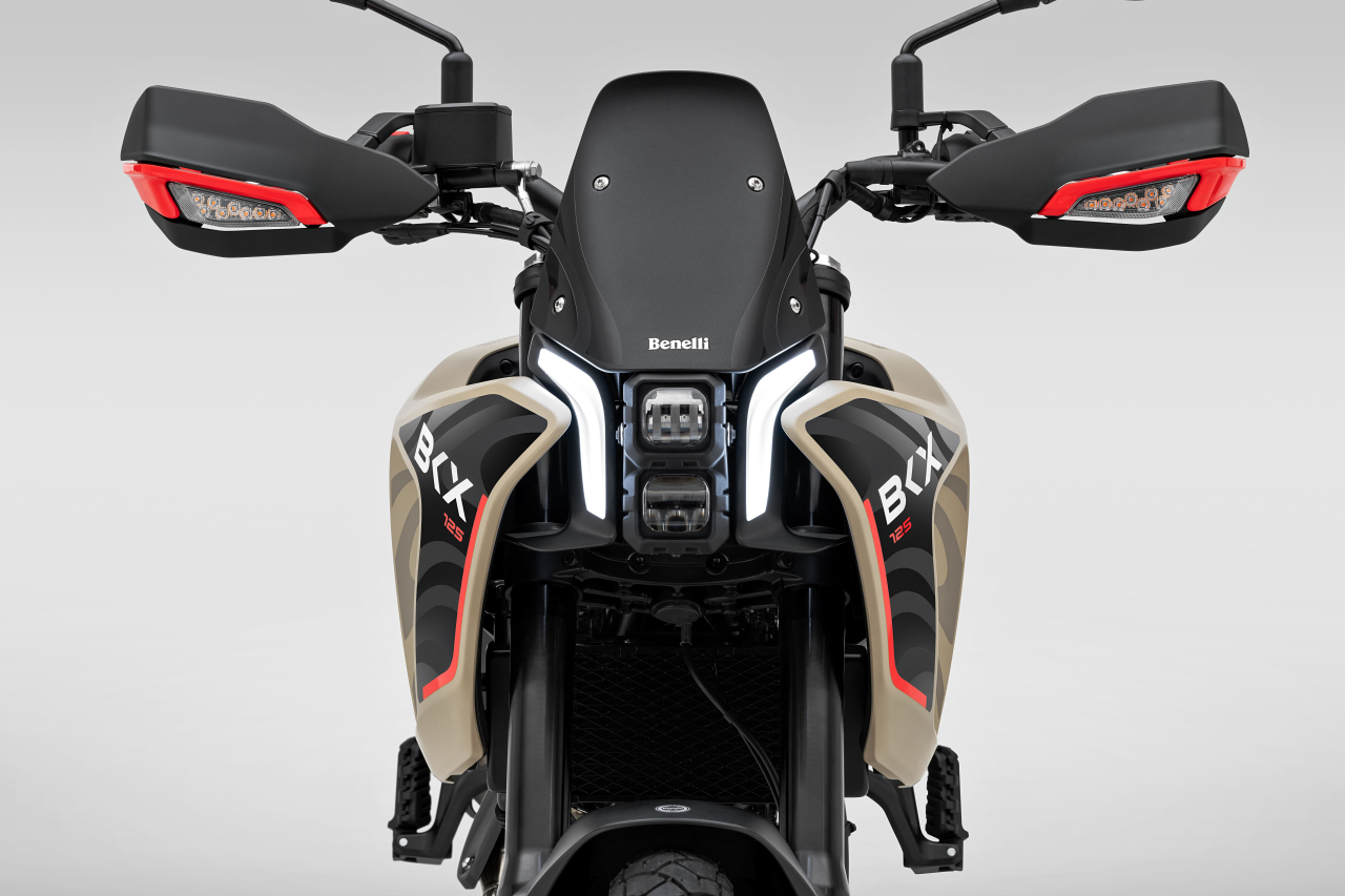 Benelli BKX 125 [6]