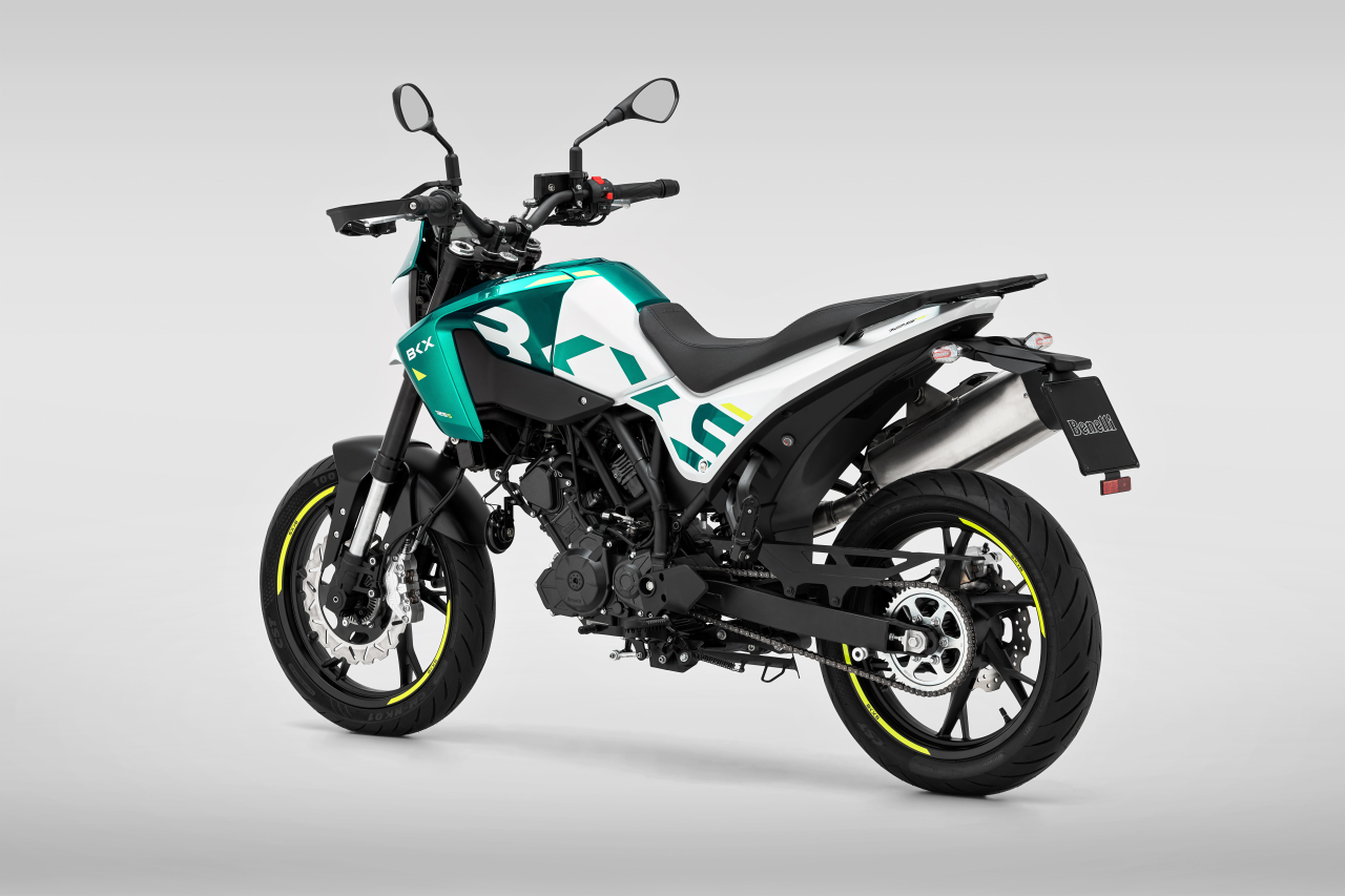 Benelli BKX 125 S [4]