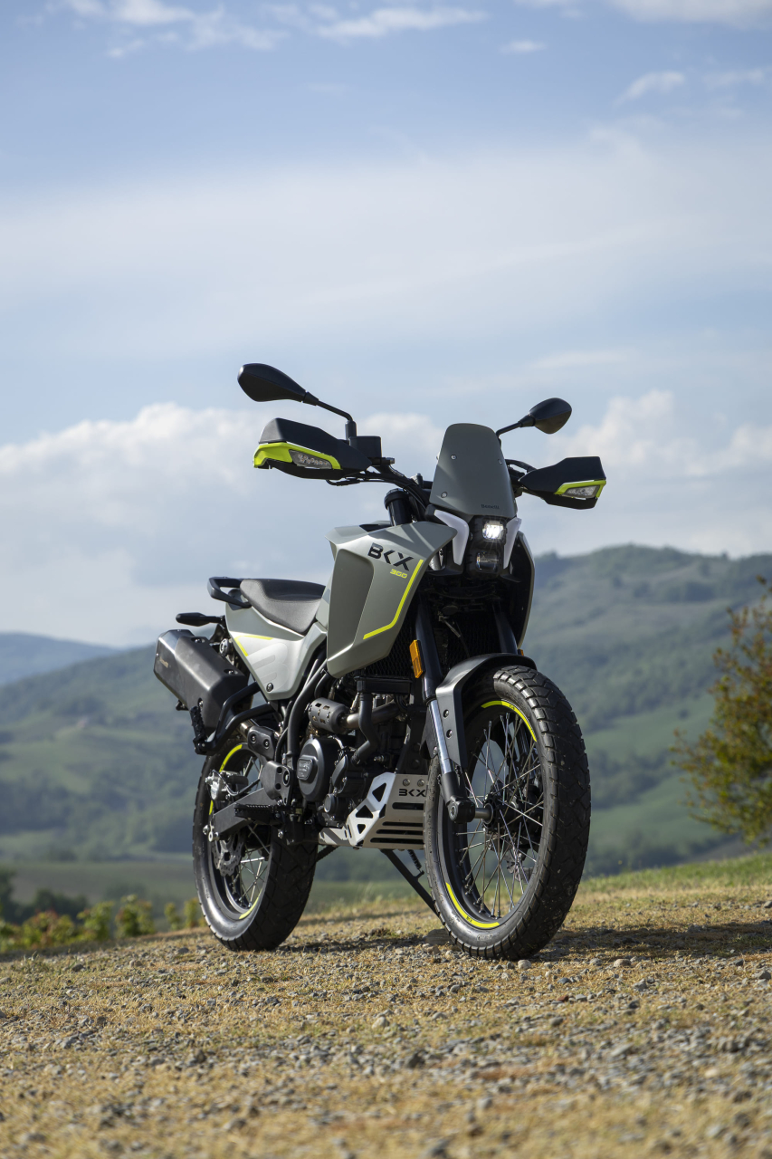 Benelli BKX 300 [10]