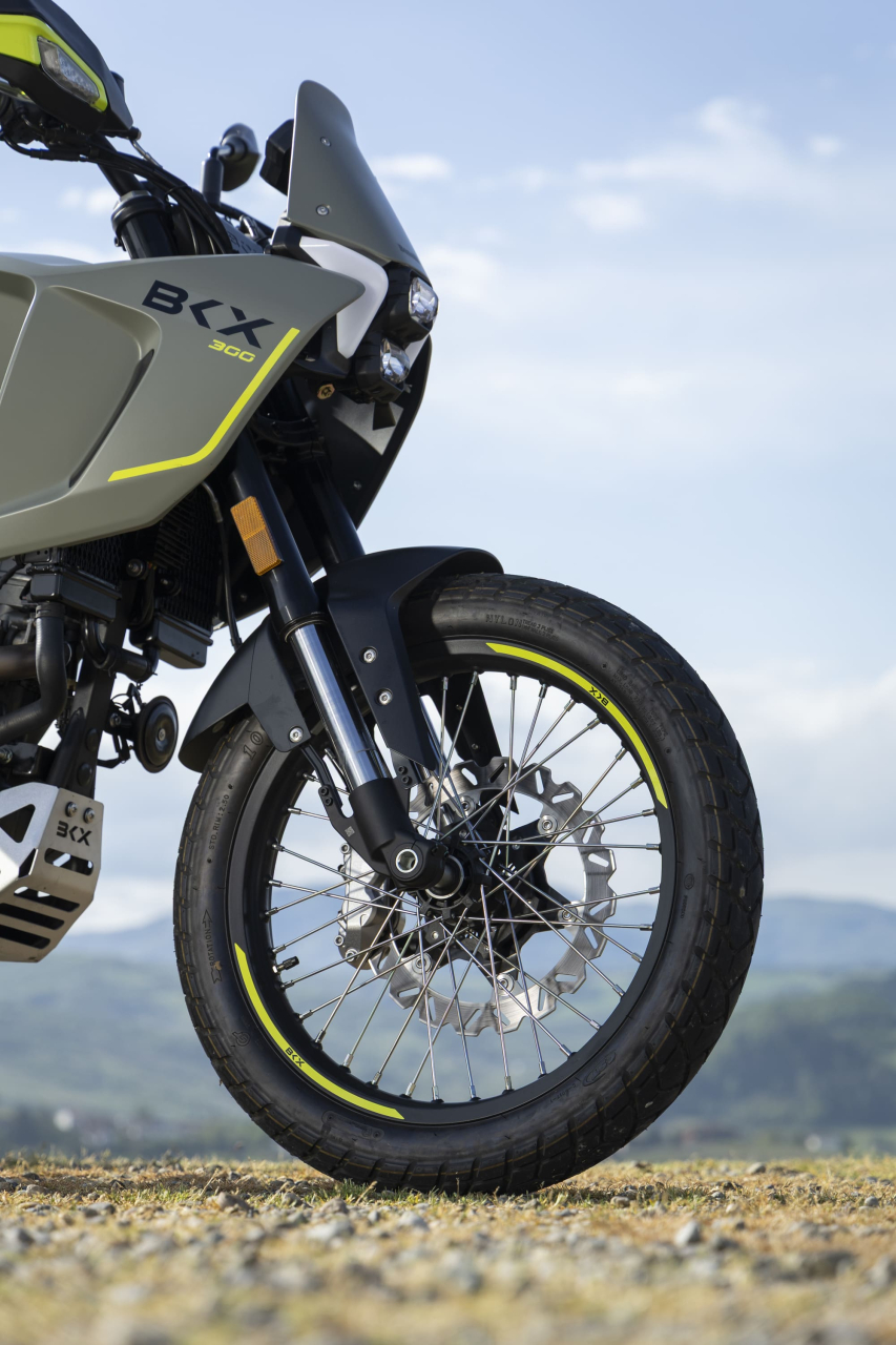 Benelli BKX 300 [2]