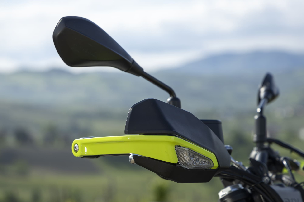 Benelli BKX 300 [4]
