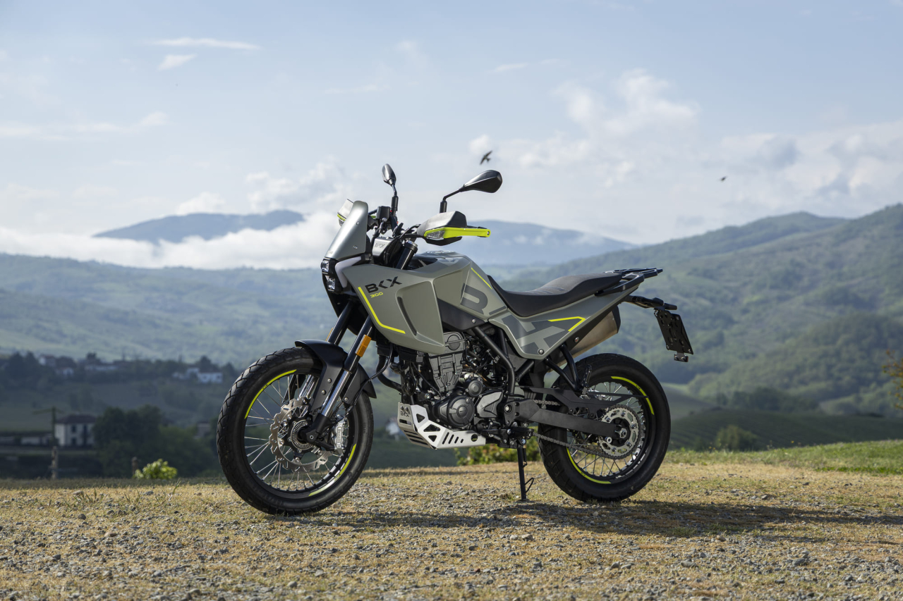 Benelli BKX 300 [11]