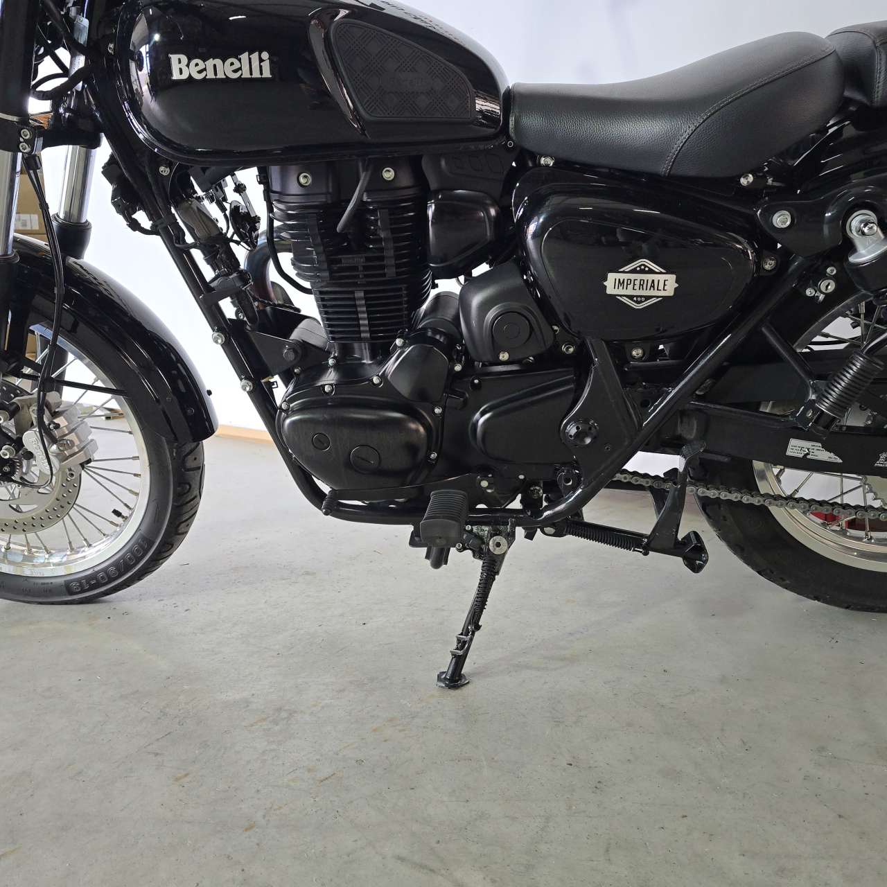 Benelli Imperiale 400 ABS | An 2024 | BNBF68439 [8]