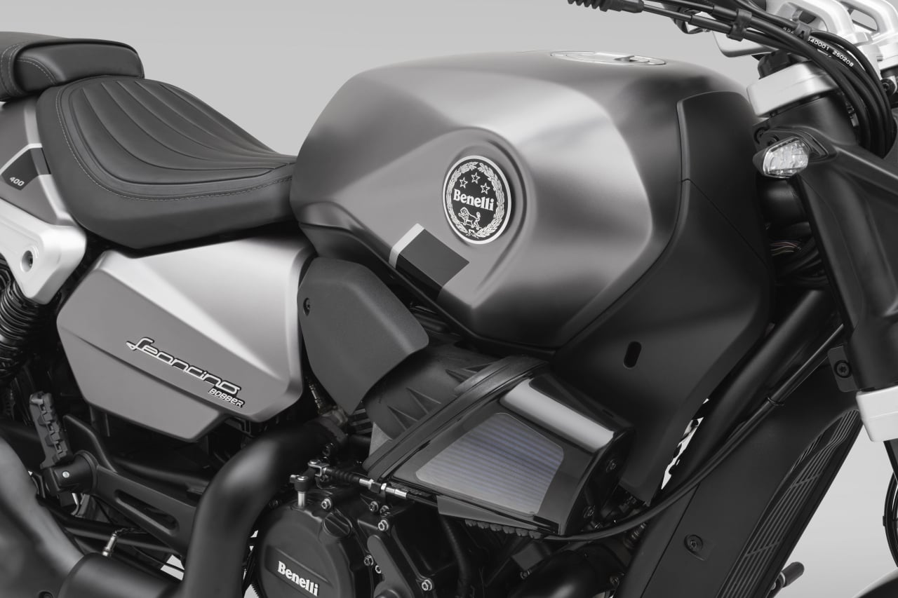 Benelli Leoncino Bobber 400 [5]