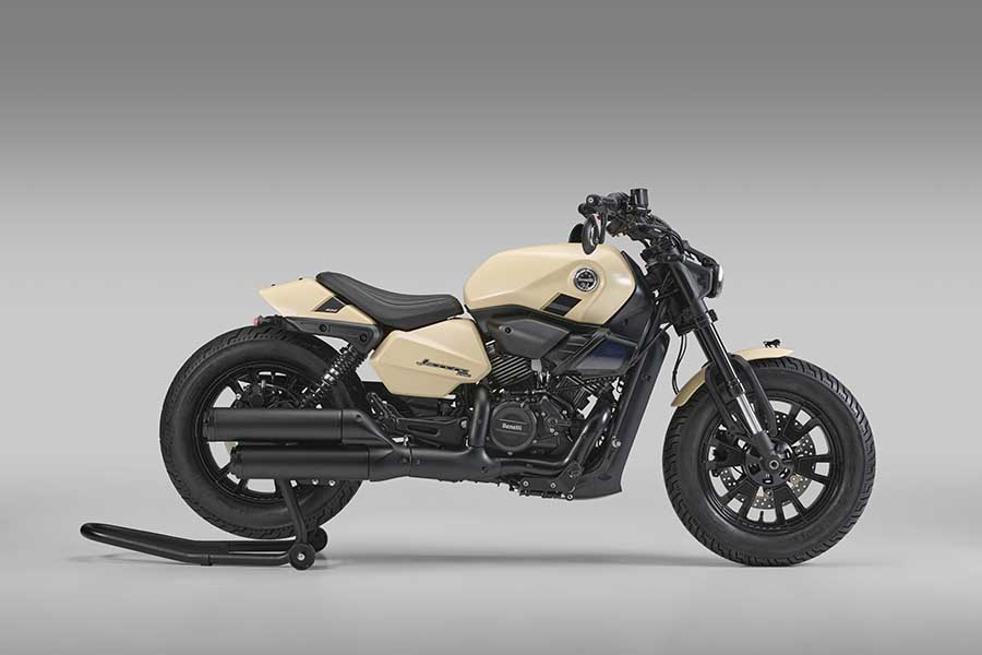 Benelli Leoncino Bobber 400 [2]