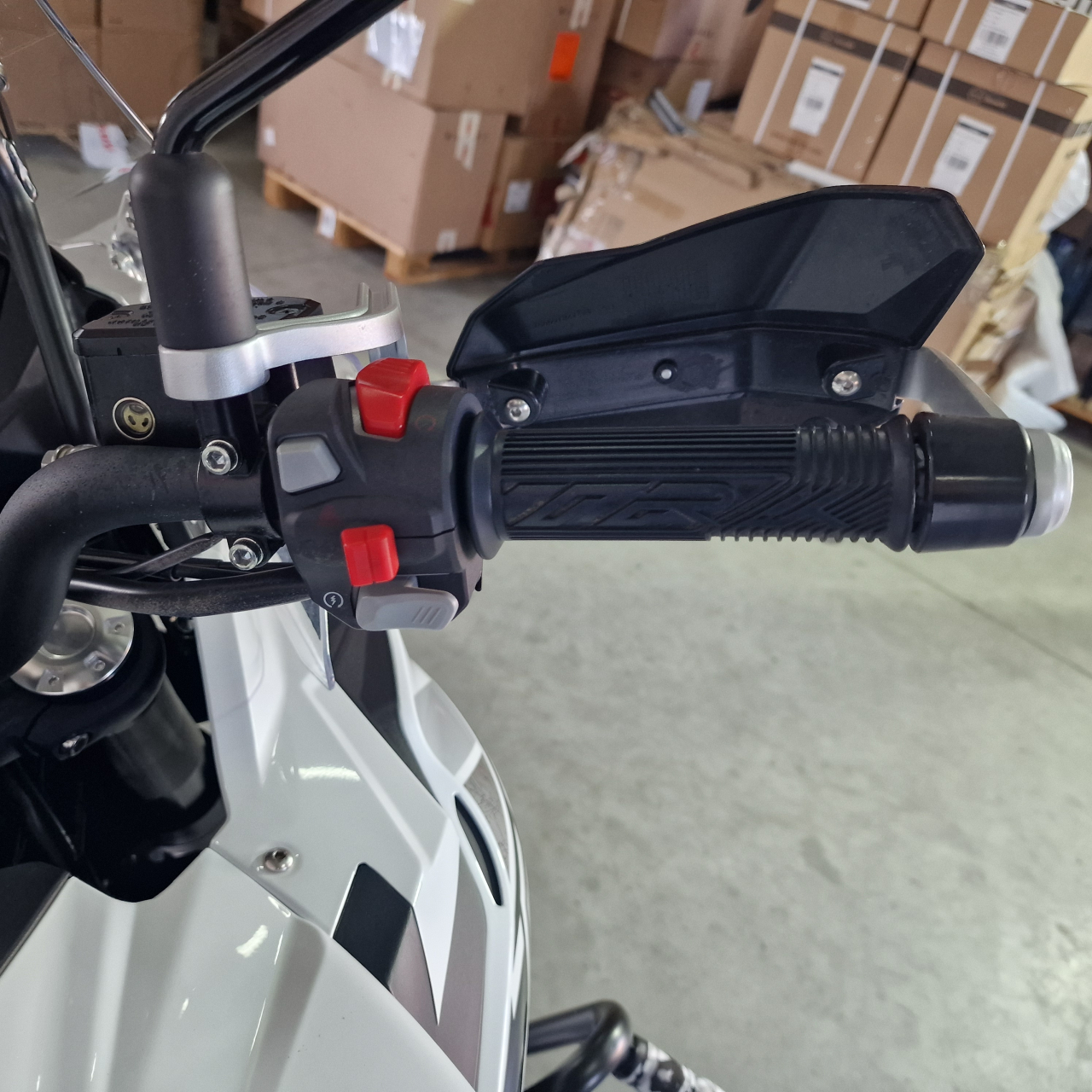 Benelli TRK 502 X A2 ABS | An 2022 | BNE18401 [8]