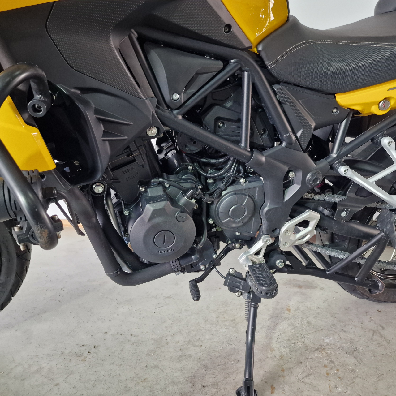 Benelli TRK 502X A2 ABS | An 2023 | BN44921 [9]