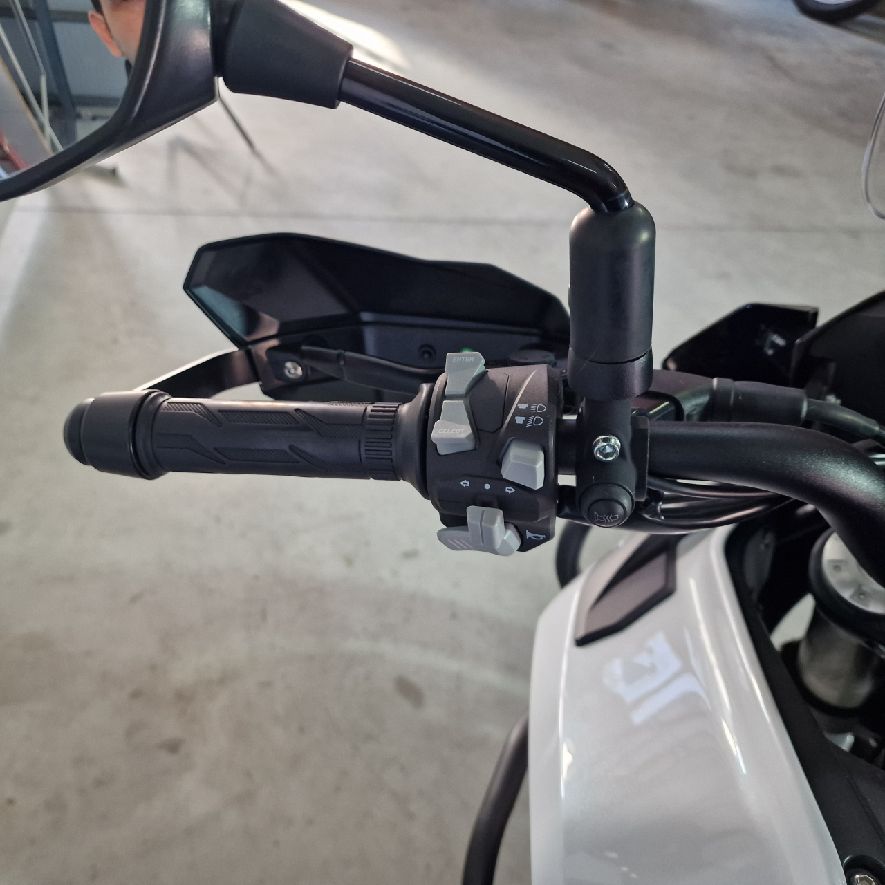 Benelli TRK 702 ABS | An 2025 | BN23570 [7]