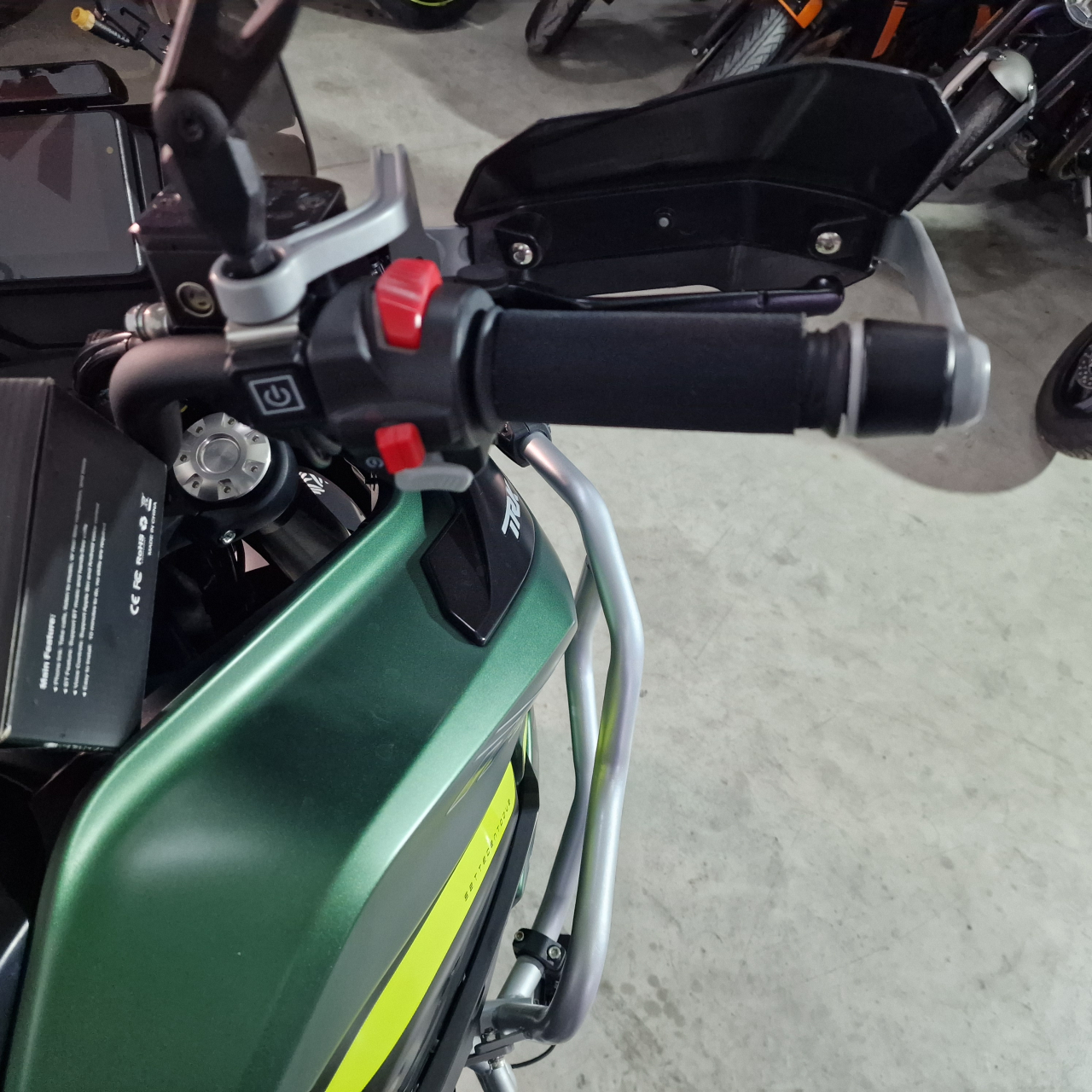 Benelli TRK 702 X ABS | An 2024 | BN64333 [6]