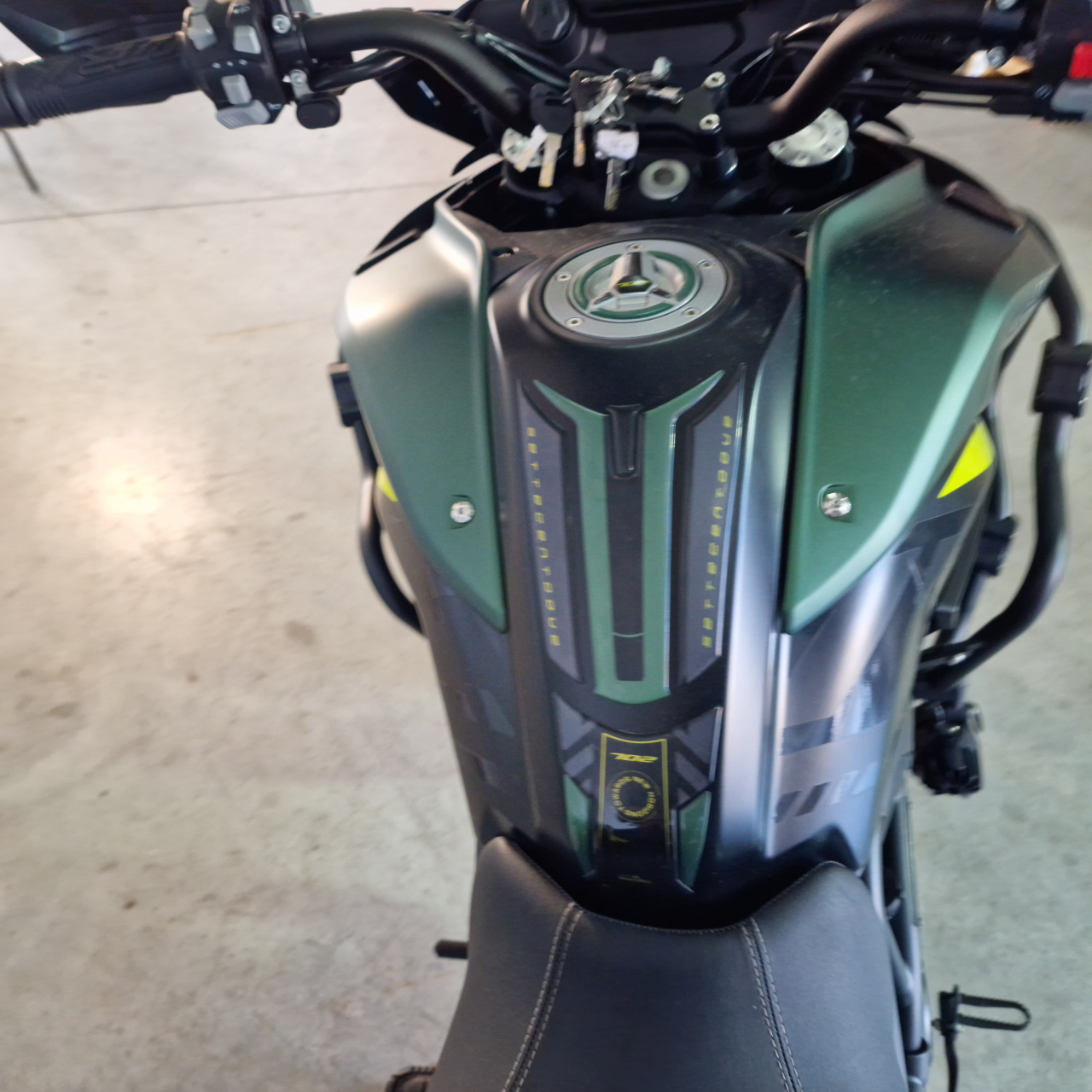 Benelli TRK 702 X ABS | An 2024 | BN75284 [9]