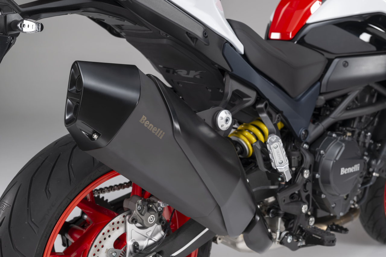 Benelli TRK 902 Stradale [10]
