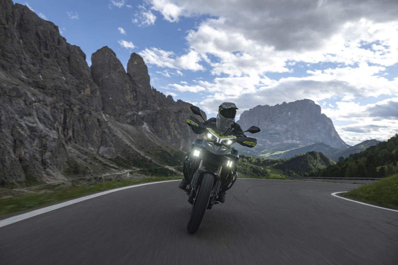 Benelli TRK 902 Xplorer [11]