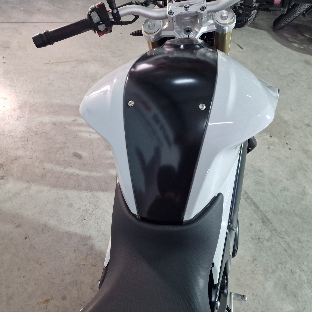 BMW F800R ABS | An 2015 | B92273 [9]