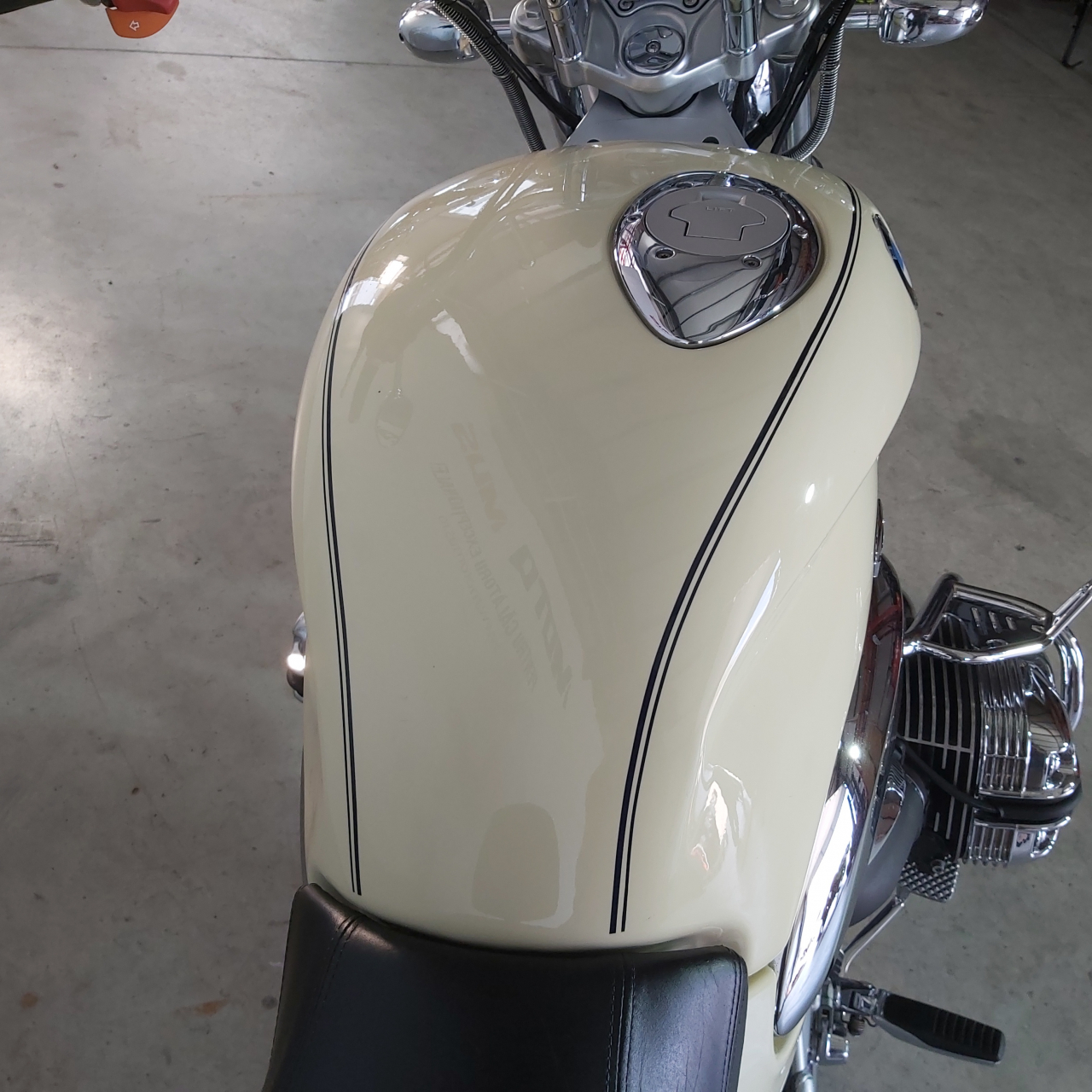 BMW R1200 C " JAMES BOND '' | An 2001 | B17526 [7]