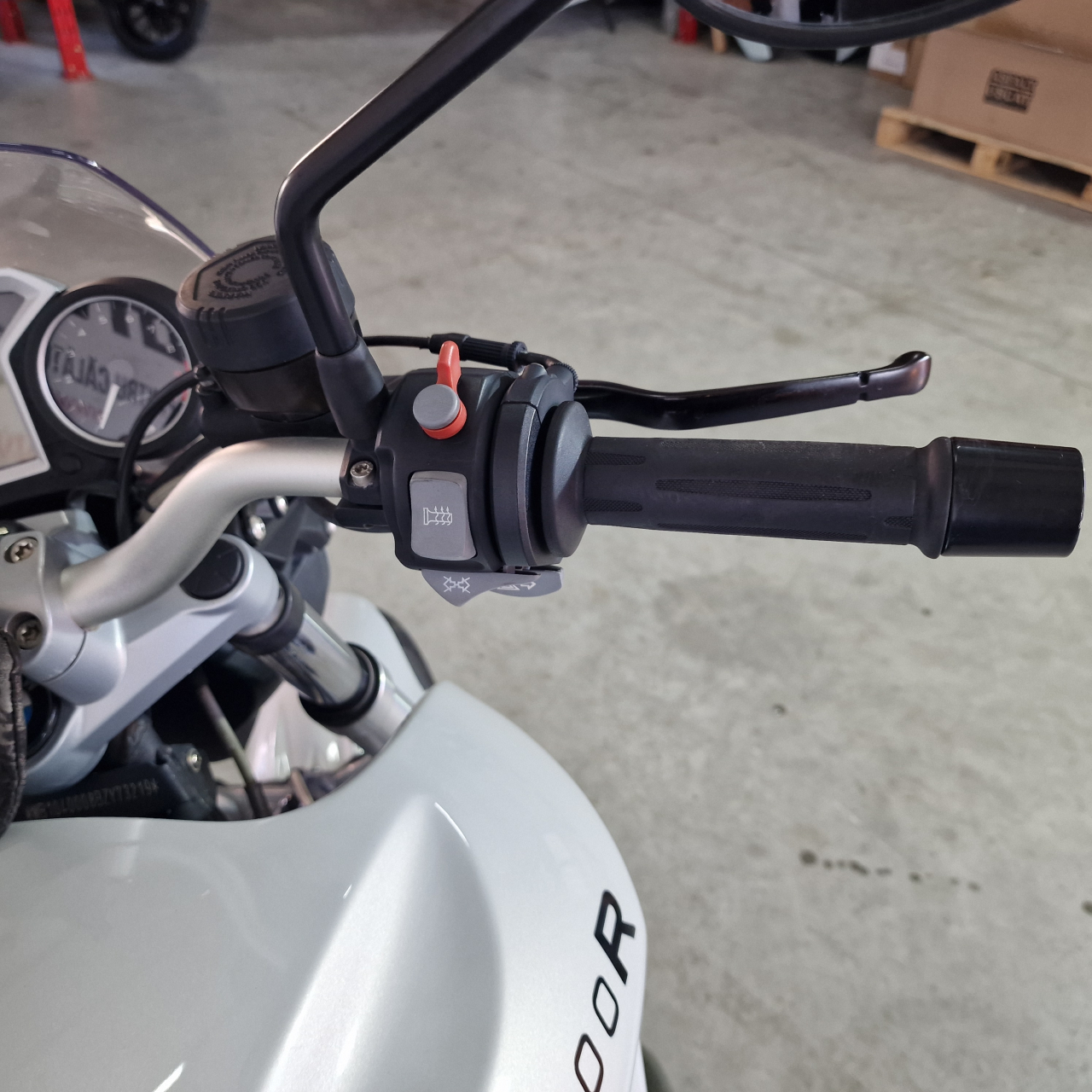 BMW R1200R ABS | An 2011 | B73219 [8]