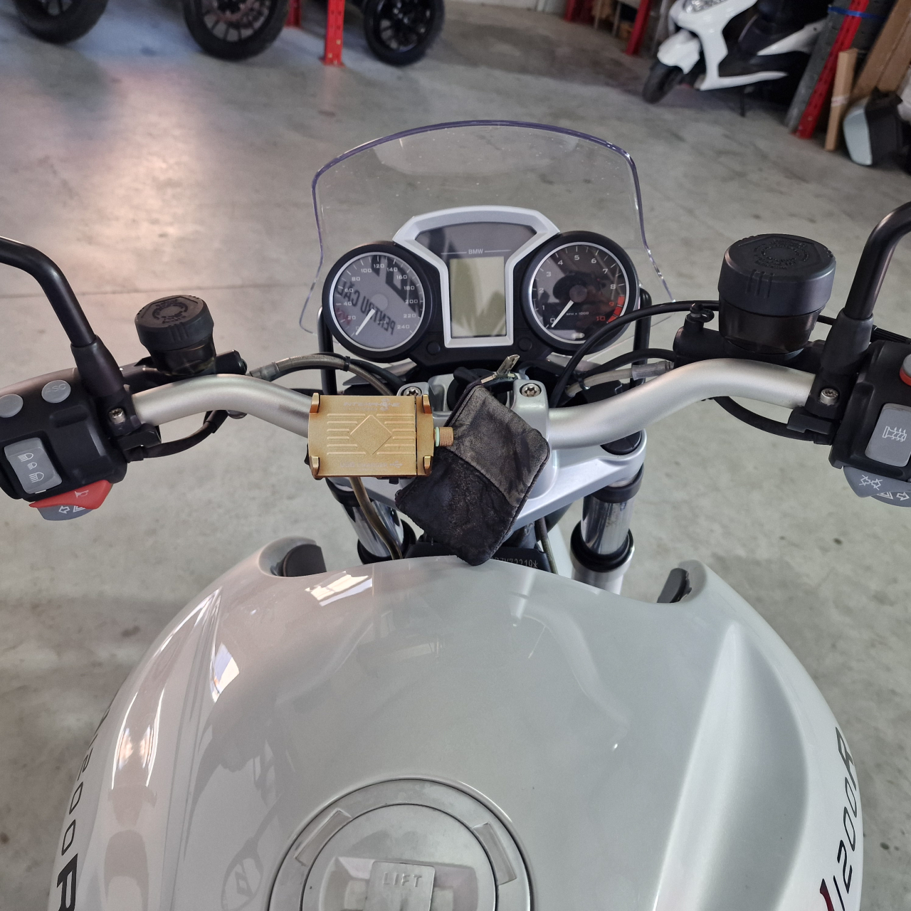 BMW R1200R ABS | An 2011 | B73219 [6]