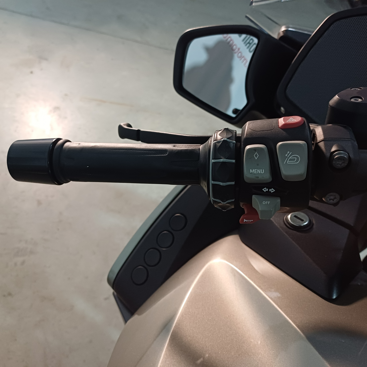 BMW R1200RT ABS | An 2016 | B48742 [6]