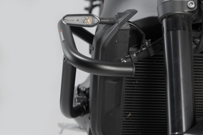Crash bar Negru. Yamaha MT-09 / SP (20-), XSR900 (21-). Sw-Motech [3]