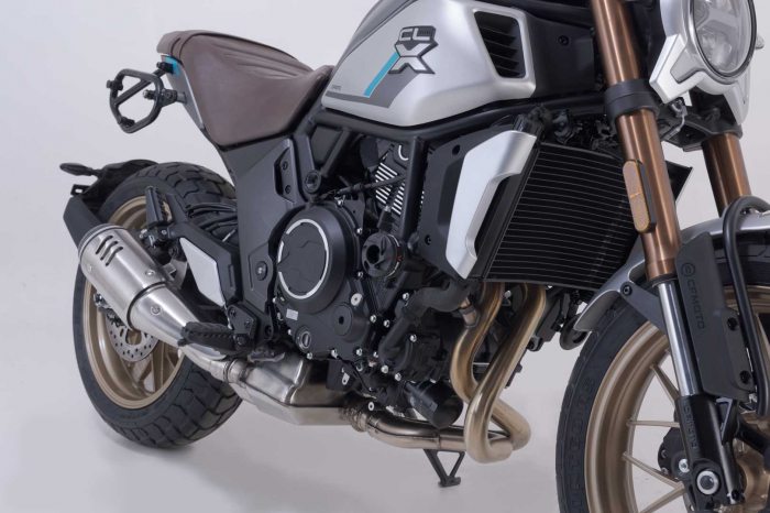 Crash Pad CFMoto 700CL-X Heritage (22-). Sw-Motech [1]