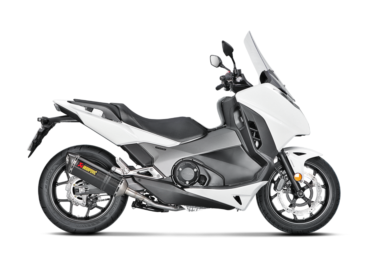 Evacuare finala Akrapovic Carbon Fiber Slip-On Line Honda Integra 750 D / NC 700 X / NC 750 X [2]