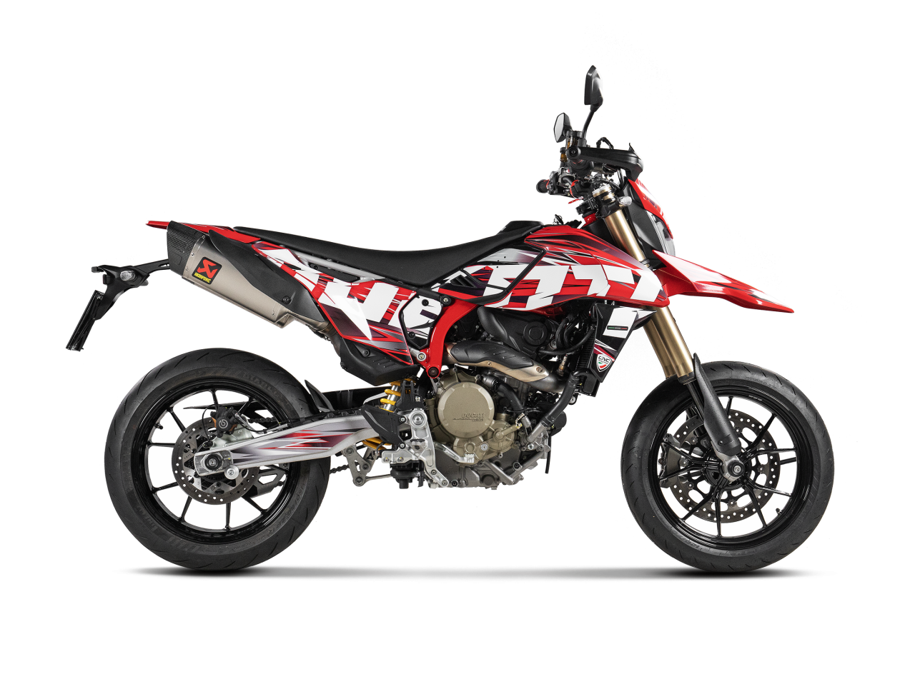 Evacuare finala Akrapovic Slip-On Line Ducati Hypermotard 698 [2]