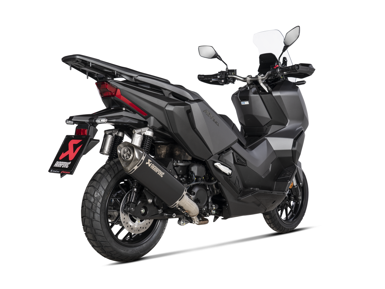 Evacuare finala Akrapovic Slip-On Line Honda ADV 350 / NSS 350 [3]