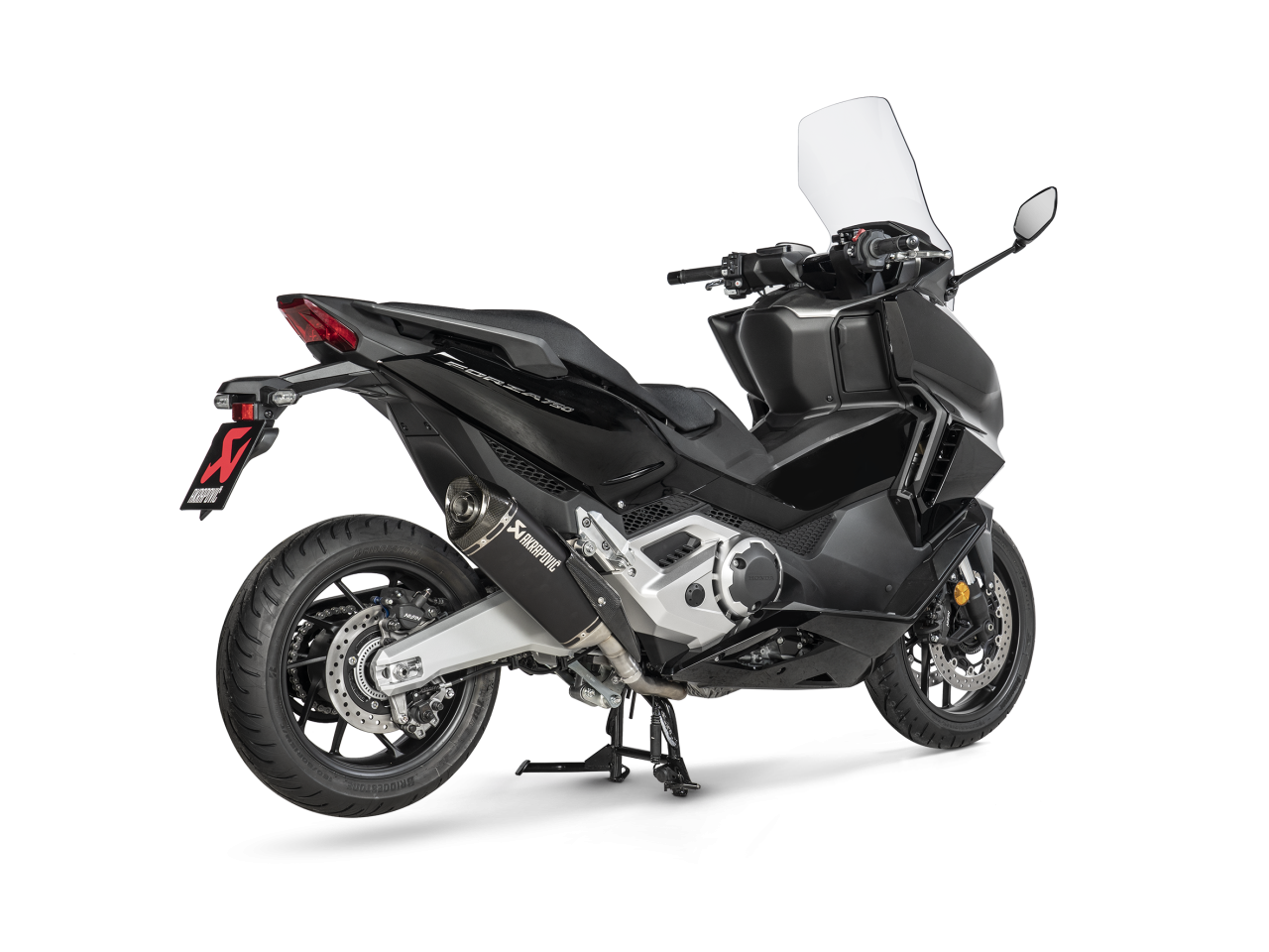 Evacuare finala Akrapovic Slip-On Line Honda NSS 750 / X-ADV 750 [3]