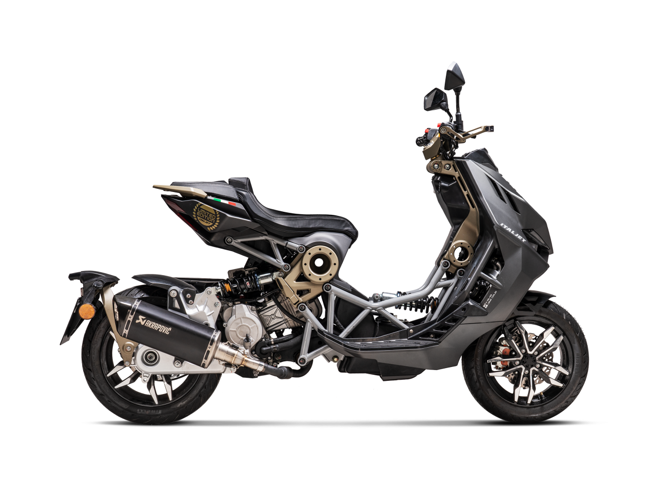 Evacuare finala Akrapovic Slip-On Line Italjet Dragster 125 / Dragster 200 [2]