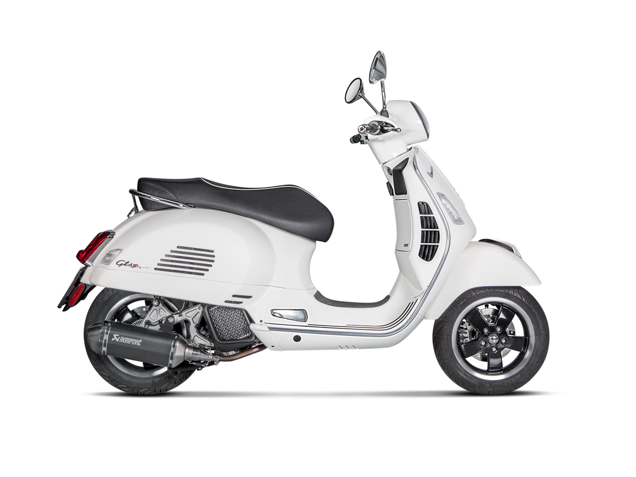 Evacuare finala Akrapovic Slip-On Line Vespa GTS 125 IGET [2]
