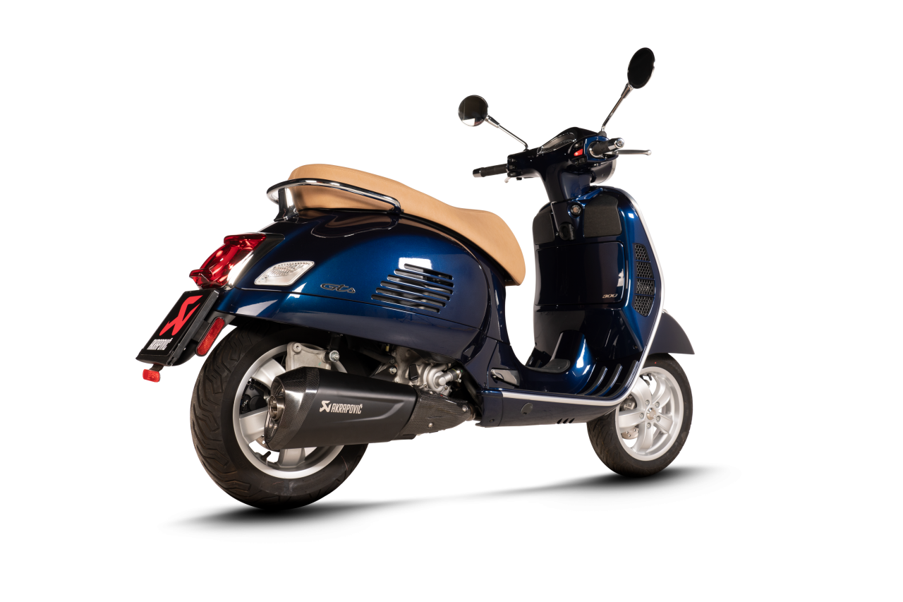 Evacuare finala Akrapovic Slip-On Line Vespa GTS 300 HPE / Sei Giorni II 300 HPE [3]