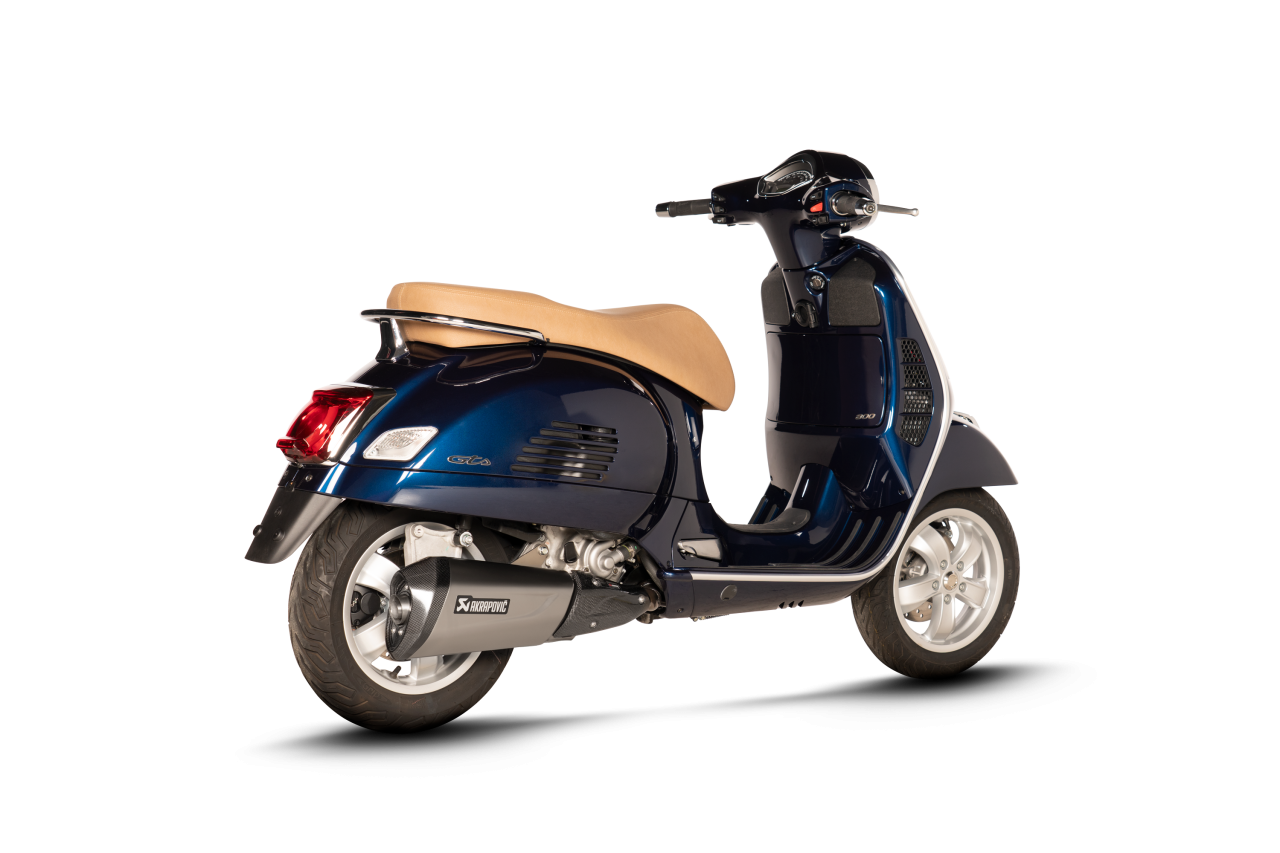 Evacuare finala Akrapovic Slip-On Line Vespa GTS 300 HPE / Sei Giorni II 300 HPE [3]