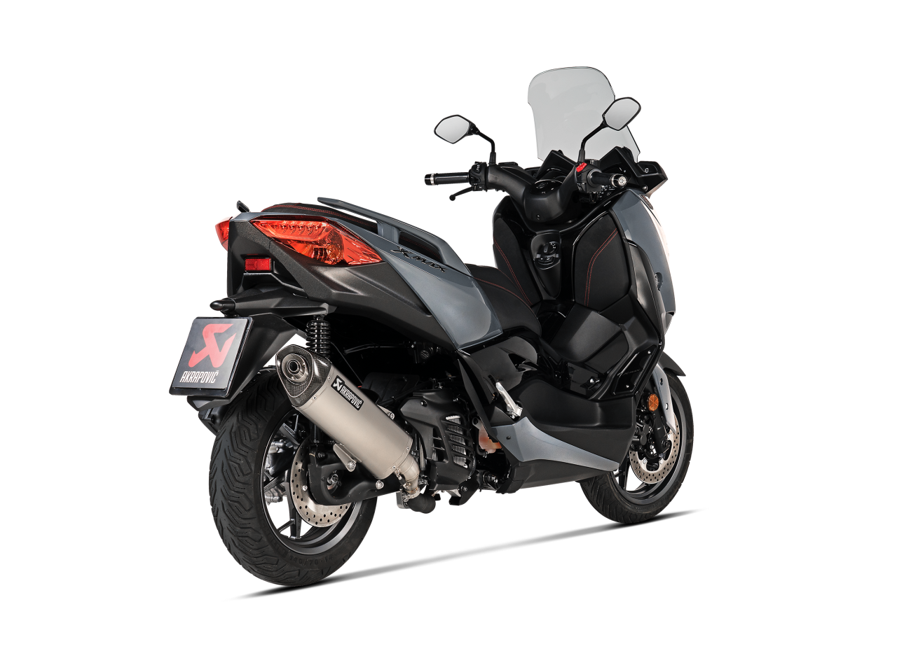 Evacuare finala Akrapovic Slip-On Line Yamaha XMAX 125 [3]