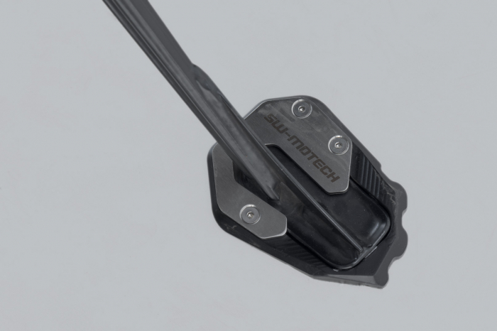 Extensie talpa cric Negru/Argintiu. Harley-Dav Pan America (21-). Sw-Motech [2]