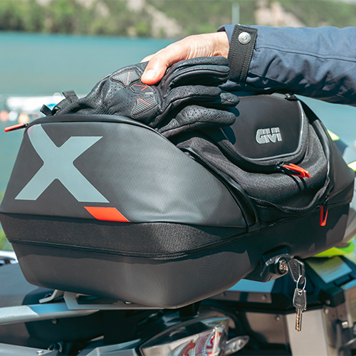 Geanta GIVI XL08 impermeabila 40L cu prindere Monokey [12]