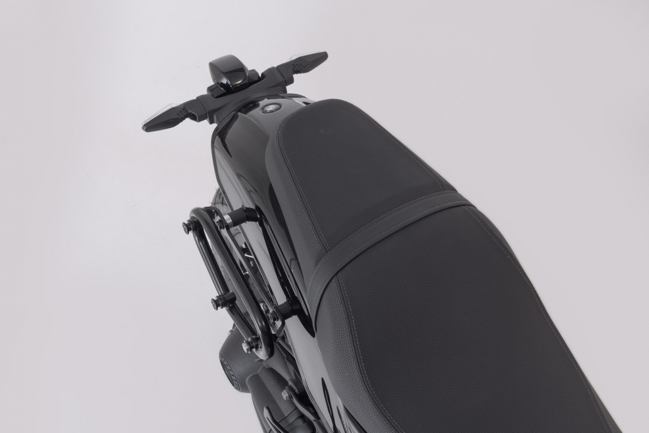 Geanta laterala SysBag WP M cu sistem fixare pentru BMW R12 (23-). [4]