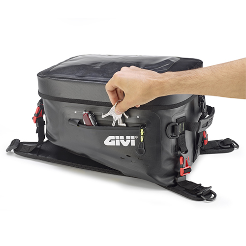 Geanta rezervor GIVI GRT715 Impermeabil 20L [2]